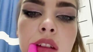 Rebecca 1 3