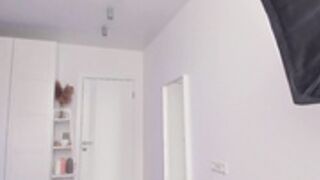 jennifer_ewans cb18 pussy flash 2023-04-27_05.10.20