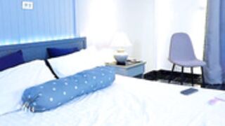 cute__foxy the vid entails a tail