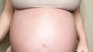 Pregnant Thick Brunette Tries on Lingerie