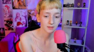 Beeelle very pretty girl