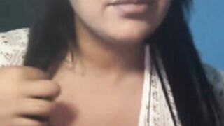 kahina8 magnifique beurette aux gros seins