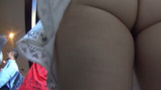 New York skanky mini skirt slut upskirted