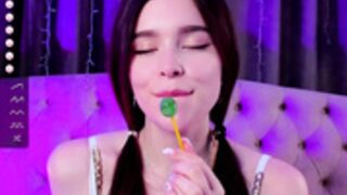 aariaaadox schoolgirl hair & lollipop