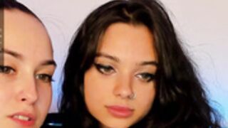 camgirksex and friends