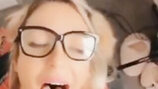 Pechiee blowjob cumface