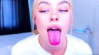 8a8y_nura licks camera like a friendly Bitch