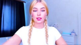 8a8y_nura licks camera like a friendly Bitch