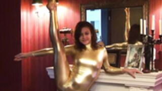 gold contortion