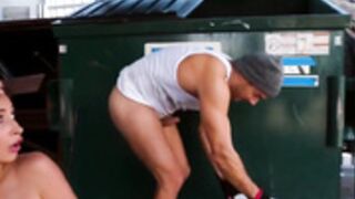 Jade Jantzen Dumpster Diving