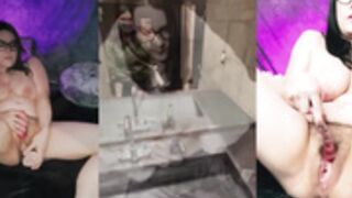 GET LOST IN HER CURVES AND FLUIDS