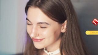 Hoolybunny Teases and cums 1/2