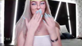 8a8y 2020-11-19 from @6:10 so Adorable Wet Top +Jykfqy