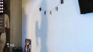 hottie_lola69  gurls brush your cunts before sleep