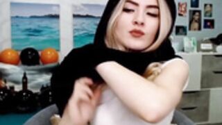 DaliaSmith (LJ) Armpits Seduction 1