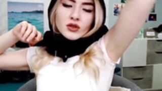 DaliaSmith (LJ) Armpits Seduction 1