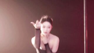 chinese webcam dance girl huya huaikongkong 2