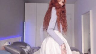 2023-05-02 18-04-54 CB jennifer_ewans