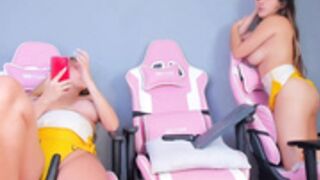 threesome_dolls 2023-04-23 2