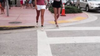 Bitchinbubba/Bralessforever - Claire Pt2