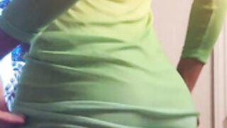 jag in colorful dress