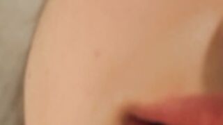 Friv ASMR kissing