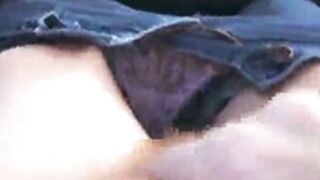 redhead rubs one out in car