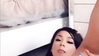 Alva jay - masturbate