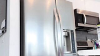 Lynienicole maid tease