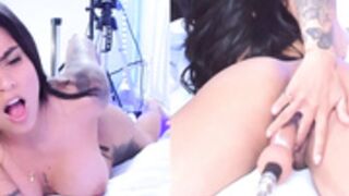 penelopesex fuck machine hot latina