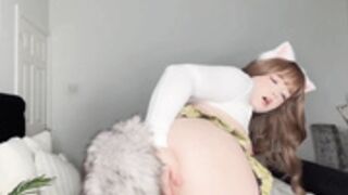 LoveAngelicax - Kitten in Heat Squirts