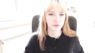 im_natasha_ is a scammer