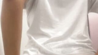 Annie Cruz Shower Stream