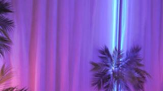 hannasthesia strip tease