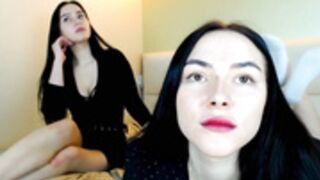 sissters - 26012021 - half-sisters