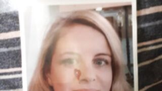 Monique Hoops die geile Wichsvorlage