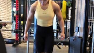 korean muscular girl7