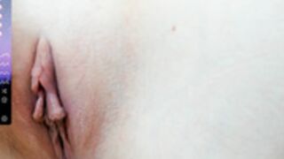 emilydancee pussy close-up 2