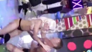 Maria Lapiedra grind on Rocco Siffredi