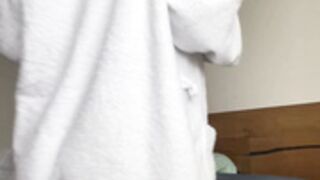 mady nude in bed
