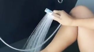 Dolly Castro - bath