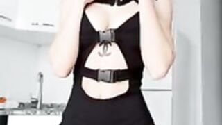 marieknq / mbarrie / merry.knq / merryknq