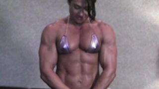 Alina Popa 24