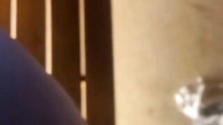 Svensk tatuerad amatör sex i sauna