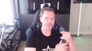 andyhh973 admin c4, alcoholic, racist and homophobic 11