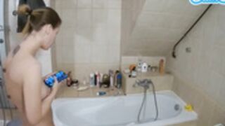 Julmodels House Voyeurcam 27 - Sata Jones bath 0326