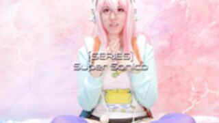 Lana Rain: Sonico Invites Her Fans To A Photoshoot