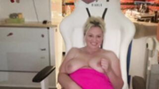 Kiradivine chaturbate 41