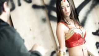 wonder w