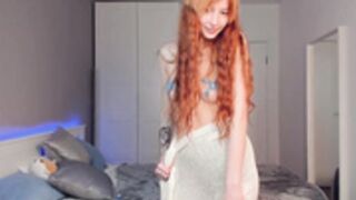 jennifer_ewans 9